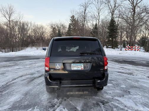 2014 Dodge Grand Caravan AVP/SE