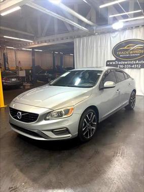 2017 Volvo S60 T5 Dynamic