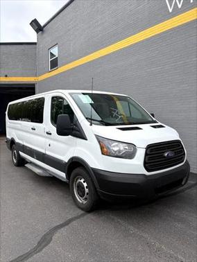 2017 Ford Transit-350 XLT