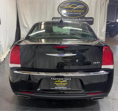 2019 Chrysler 300 Limited