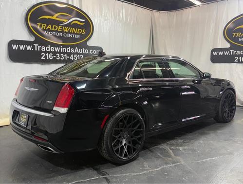2019 Chrysler 300 Limited