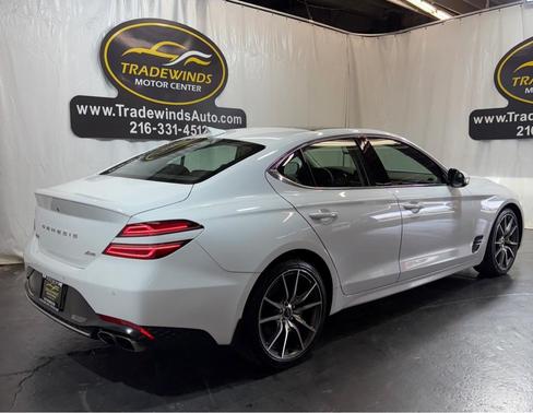 2022 Genesis G70 2.0T AWD