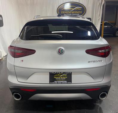 2018 Alfa Romeo Stelvio Ti Sport