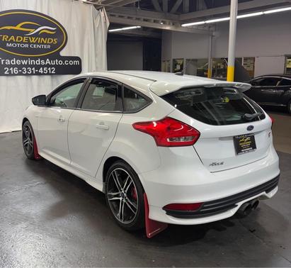 2018 Ford Focus ST 