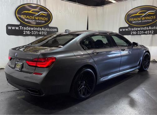 2017 BMW ALPINA B7 XI