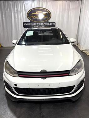 2015 Volkswagen Golf GTI 2.0T SE 4-Door