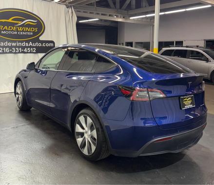 2021 Tesla Model Y Long Range Dual Motor All-Wheel Drive