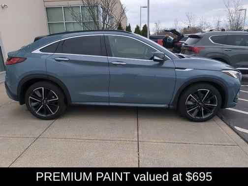 2022 INFINITI QX55 LUXE