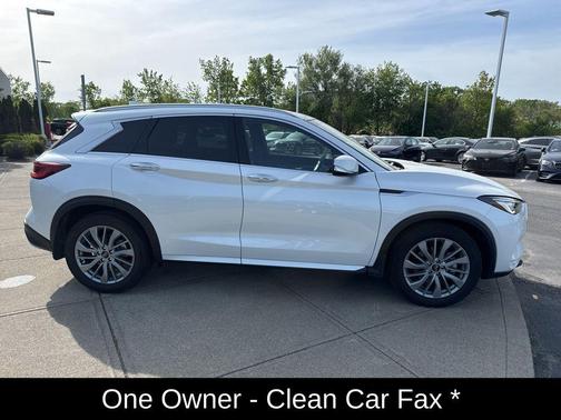 Radiant White 2025 INFINITI QX50 Luxe AWD