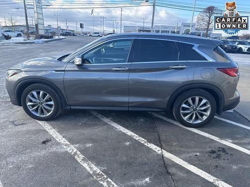 2022 INFINITI QX50 ESSENTIAL AWD