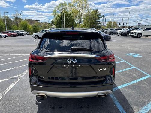 Black Obsidian 2023 INFINITI QX50 LUXE AWD