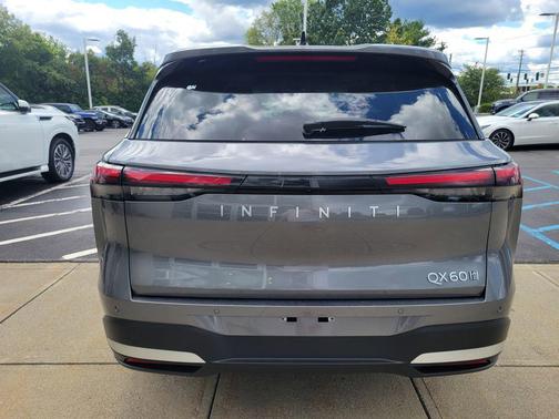 2026 INFINITI QX60 Pure