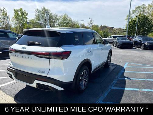 Glacier White 2023 INFINITI QX60 Pure