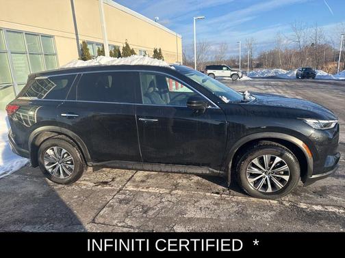 2025 INFINITI QX60 Pure