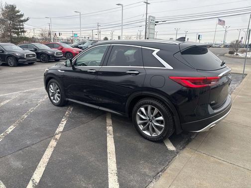 2020 INFINITI QX50 LUXE AWD
