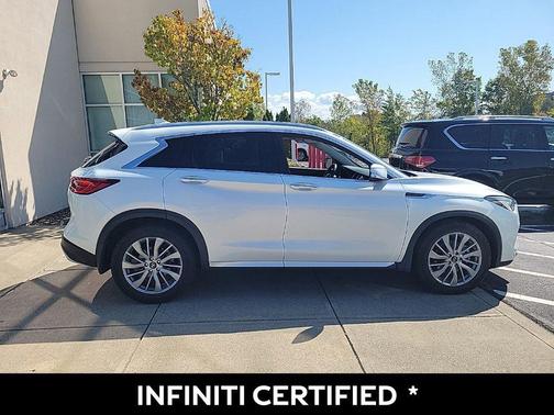 2023 INFINITI QX50 LUXE AWD