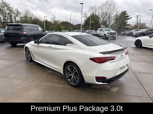 Majestic White 2017 INFINITI Q60 3.0T Premium