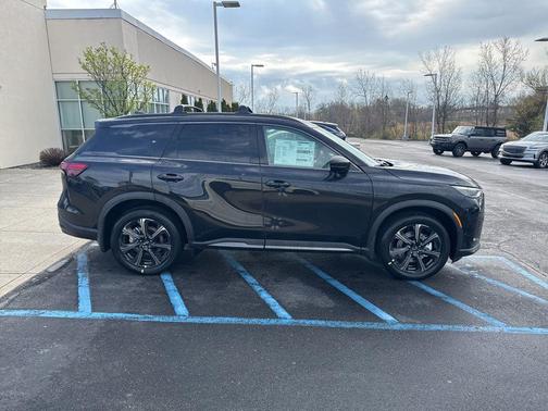 Mineral Black 2026 INFINITI QX60 AUTOGRAPH