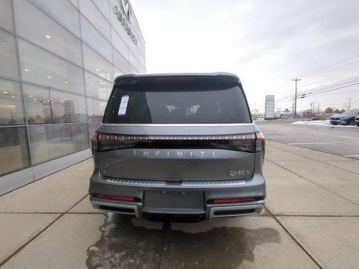 2025 INFINITI QX80 SENSORY AWD