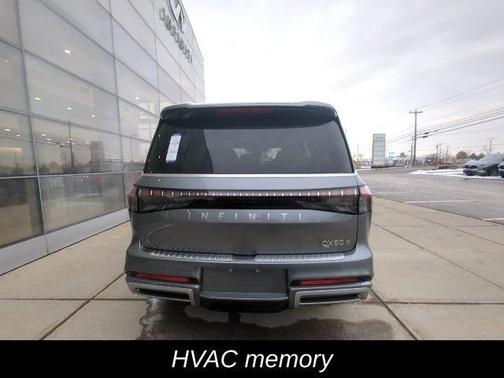 2025 INFINITI QX80 SENSORY AWD