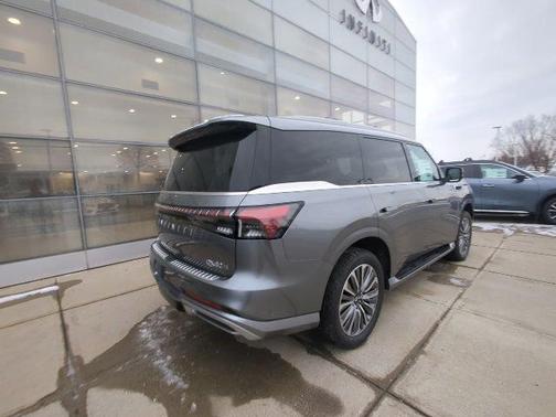 2025 INFINITI QX80 SENSORY AWD