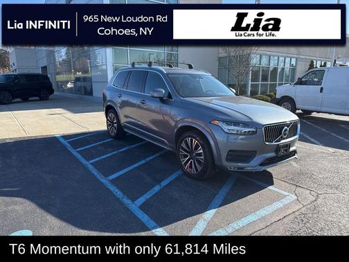 2020 Volvo XC90 T6 Momentum