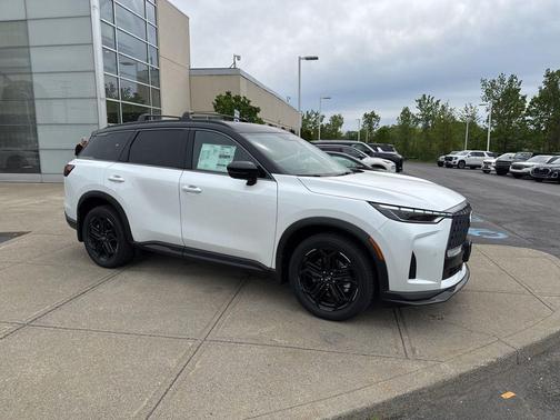 Radiant White/Black Obsidian 2027 INFINITI QX60 SPORT AWD