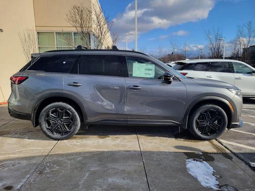 2026 INFINITI QX60 Base