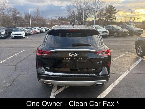 2023 INFINITI QX50 LUXE AWD