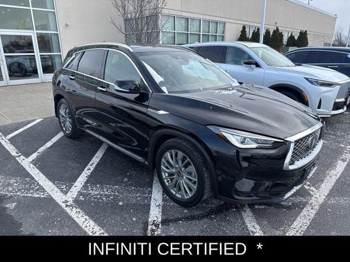 2023 INFINITI QX50 LUXE AWD