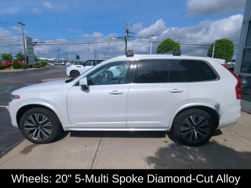 2020 Volvo XC90 T5 Momentum