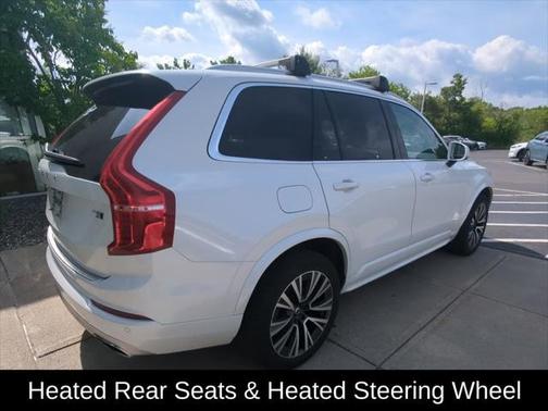 2020 Volvo XC90 T5 Momentum