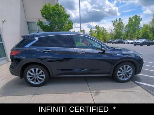 2022 INFINITI QX50 LUXE AWD