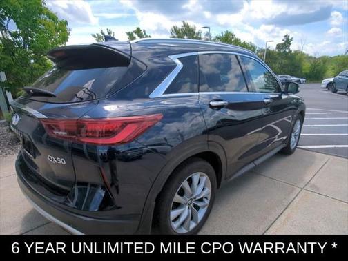 2022 INFINITI QX50 LUXE AWD
