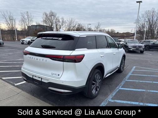 2026 INFINITI QX60 LUXE AWD