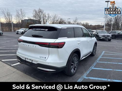 Radiant White 2026 INFINITI QX60 LUXE AWD