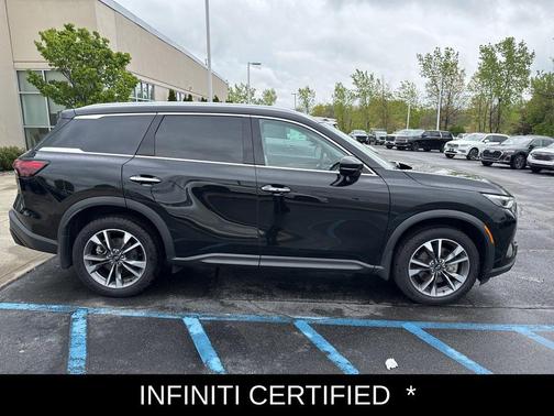Mineral Black 2023 INFINITI QX60 Luxe