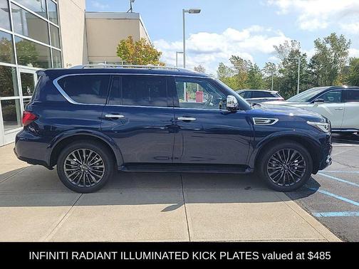 2023 INFINITI QX80 SENSORY AWD