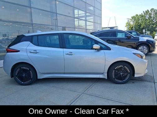 Brilliant Silver Metallic 2024 Nissan Leaf SV PLUS