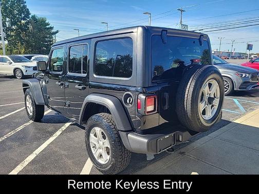 2022 Jeep Wrangler Unlimited Sport