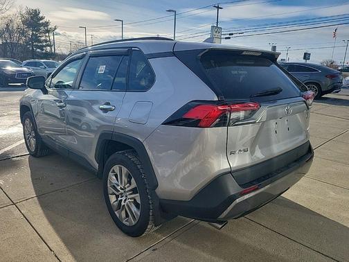 2019 Toyota RAV4 Limited