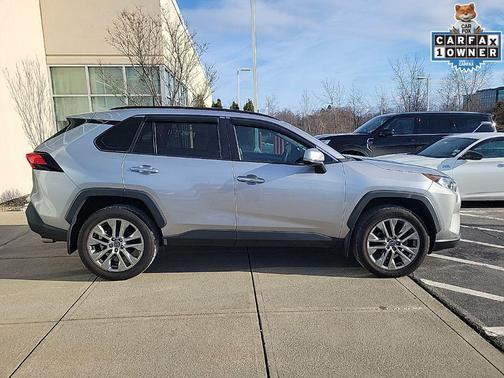 2019 Toyota RAV4 Limited