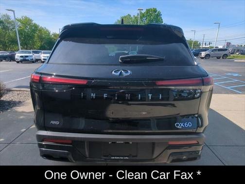 2025 INFINITI QX60 Pure