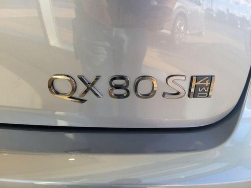 2026 INFINITI QX80 SPORT