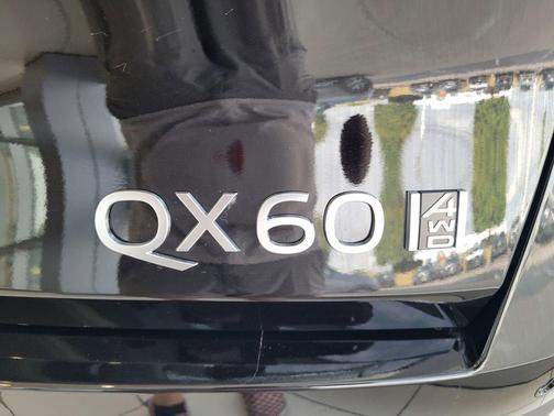 2026 INFINITI QX60 Pure