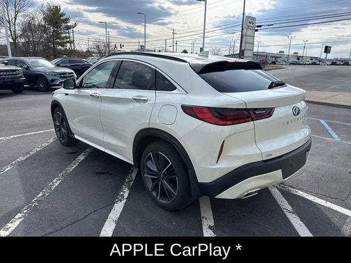 2023 INFINITI QX55 LUXE