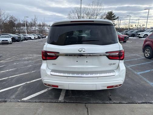2024 INFINITI QX80 PREMIUM SELECT AWD