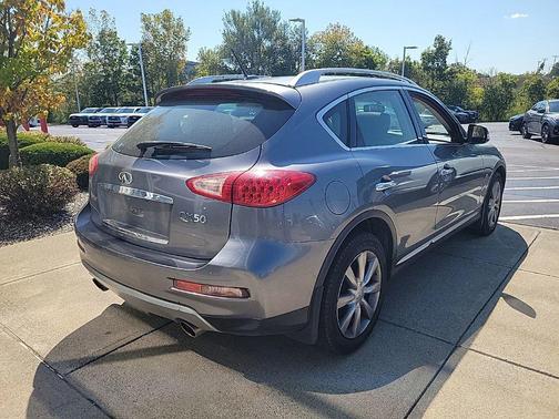 2017 INFINITI QX50 Base