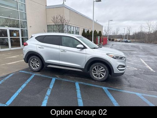 2017 Hyundai TUCSON SE