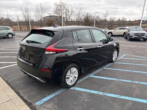 2023 Nissan Leaf S 40 kWh